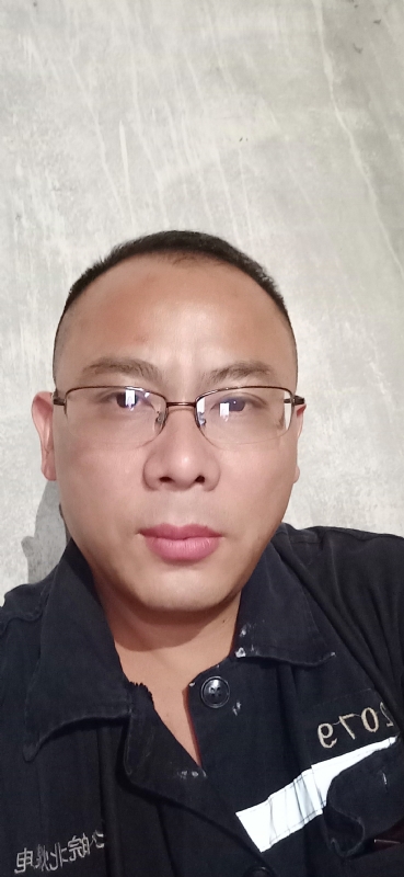 知足常乐的第一张照片--宜昌相亲服务中心