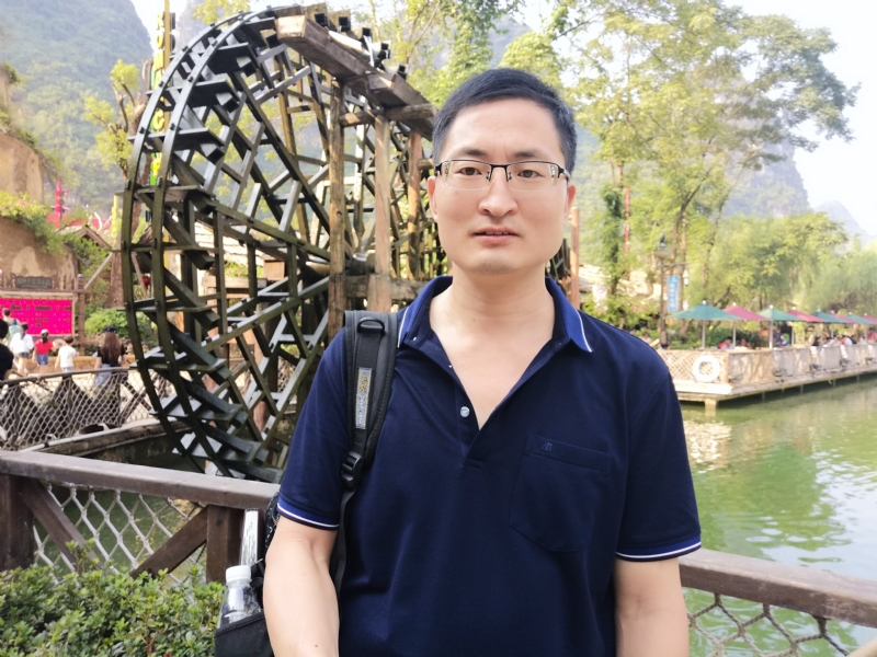 一笑而过的第一张照片--宜昌相亲服务中心