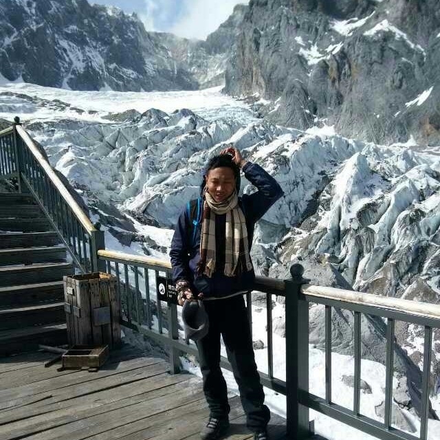 眯眯的第一张照片--宜昌相亲服务中心