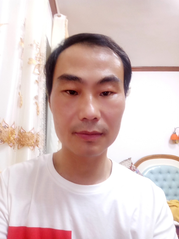 光明的第一张照片--宜昌相亲服务中心