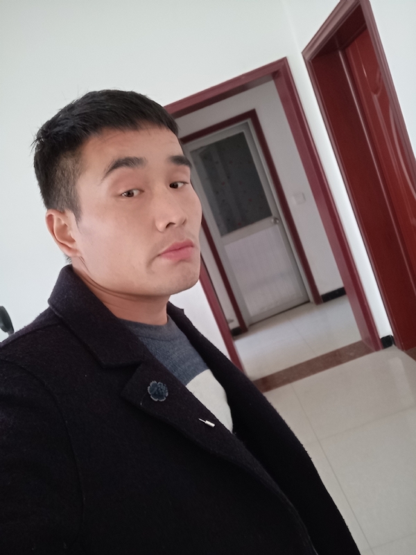 醒醒吧兄弟的第一张照片--宜昌相亲服务中心