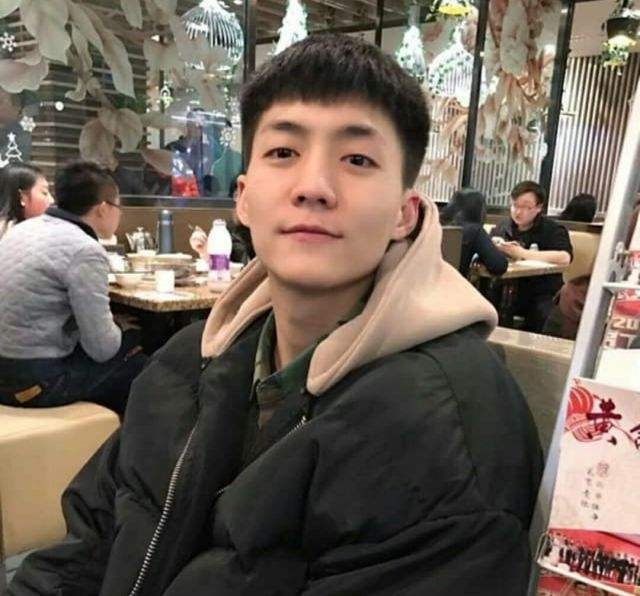 相爱的人的第一张照片--宜昌相亲服务中心