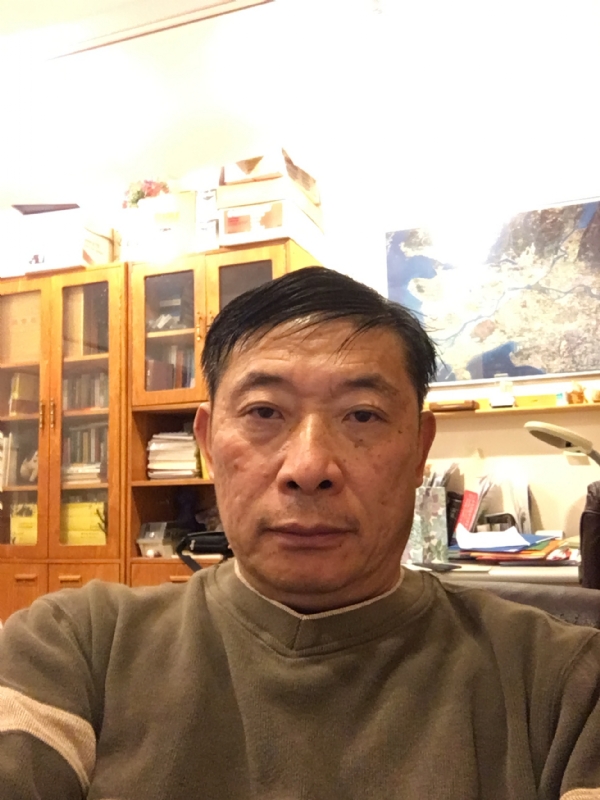 勤劳大力牛的第一张照片--宜昌相亲服务中心