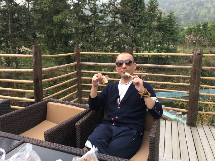 海纳百川的第二张照片--宜昌相亲服务中心