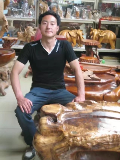 春暖花开的第一张照片--宜昌相亲服务中心