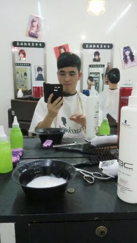 牛郎的第二张照片--宜昌相亲服务中心