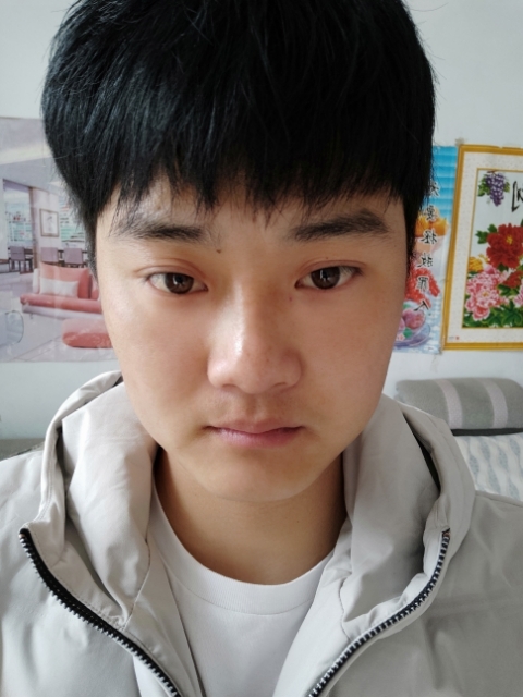 偏丶执的第二张照片--宜昌相亲服务中心