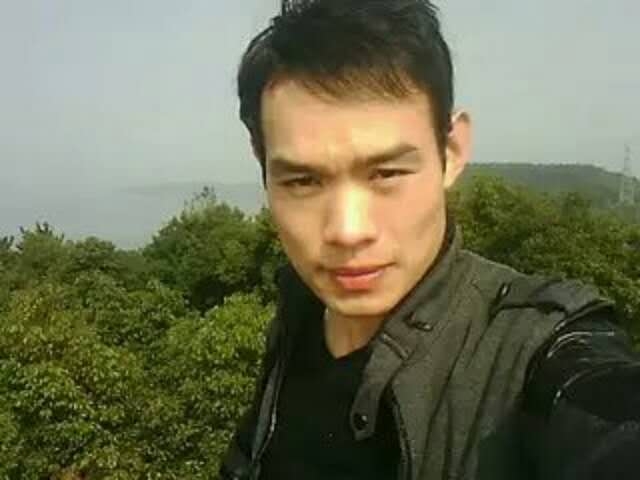 明镜的第二张照片--宜昌相亲服务中心