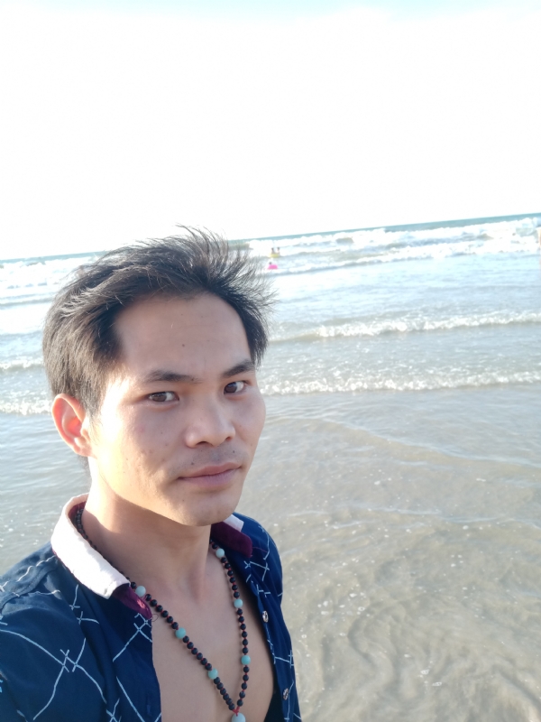 爱已欠费的第一张照片--宜昌相亲服务中心