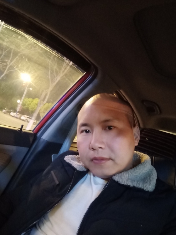 平平淡淡的第二张照片--宜昌相亲服务中心