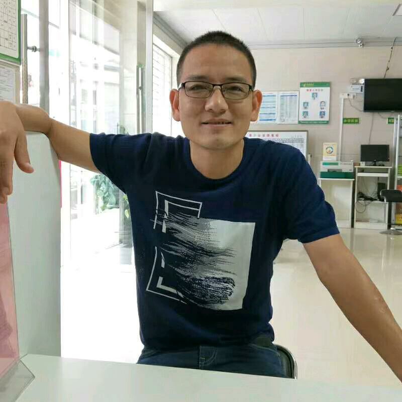 人生就像高尔夫的第一张照片--宜昌相亲服务中心