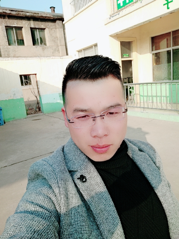 舍得的第一张照片--宜昌相亲服务中心