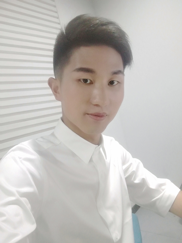 MrLi的第二张照片--宜昌相亲服务中心