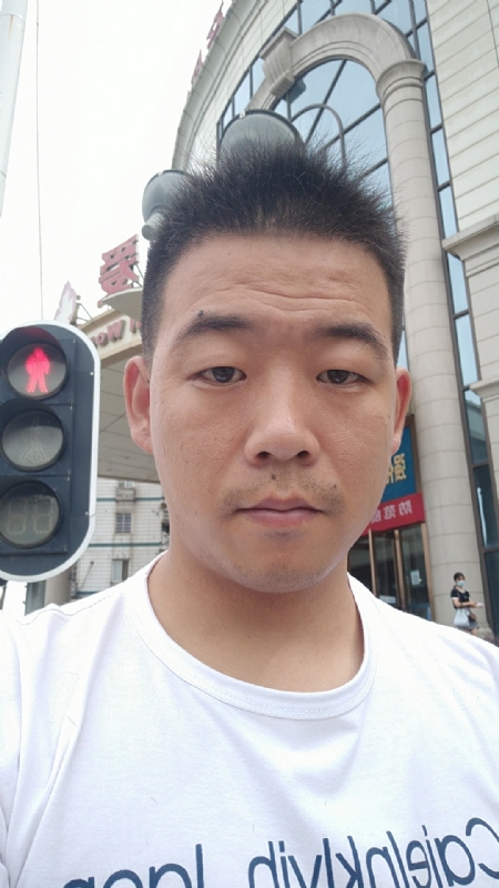 夜空的第一张照片--宜昌相亲服务中心