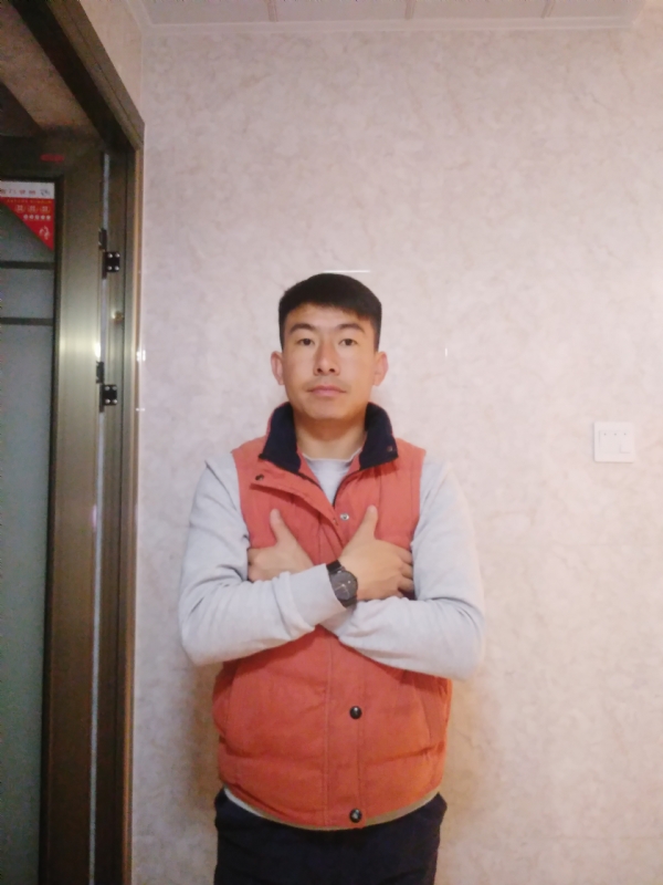 石林小伙的第一张照片--宜昌相亲服务中心