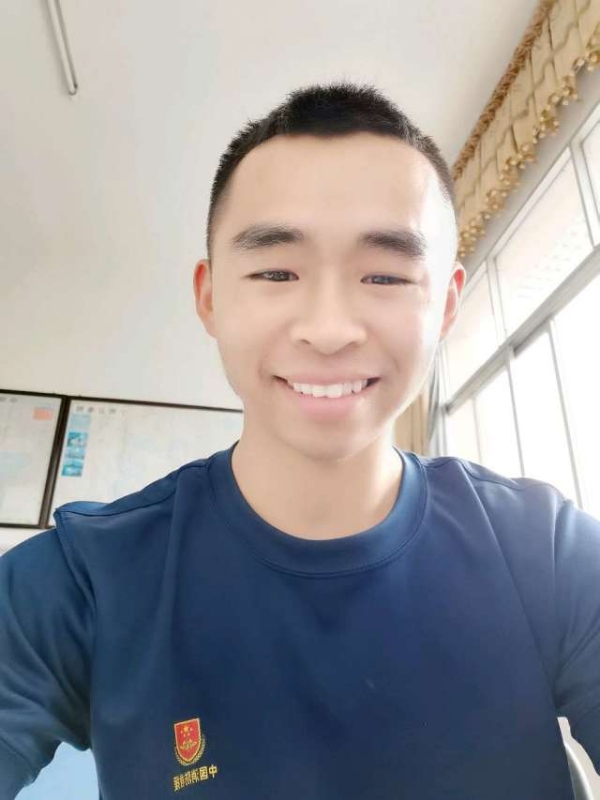 超超的第一张照片--宜昌相亲服务中心