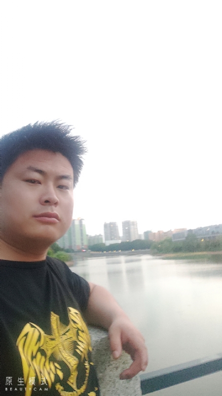 小海的第二张照片--宜昌相亲服务中心