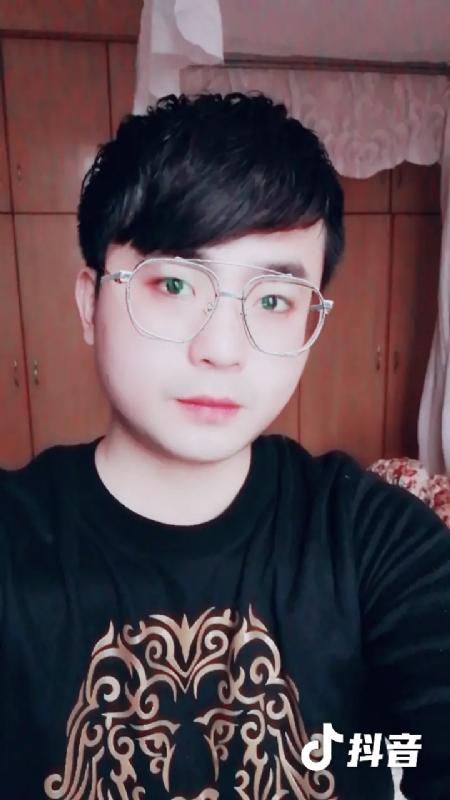 哎呦哥哥的第二张照片--宜昌相亲服务中心