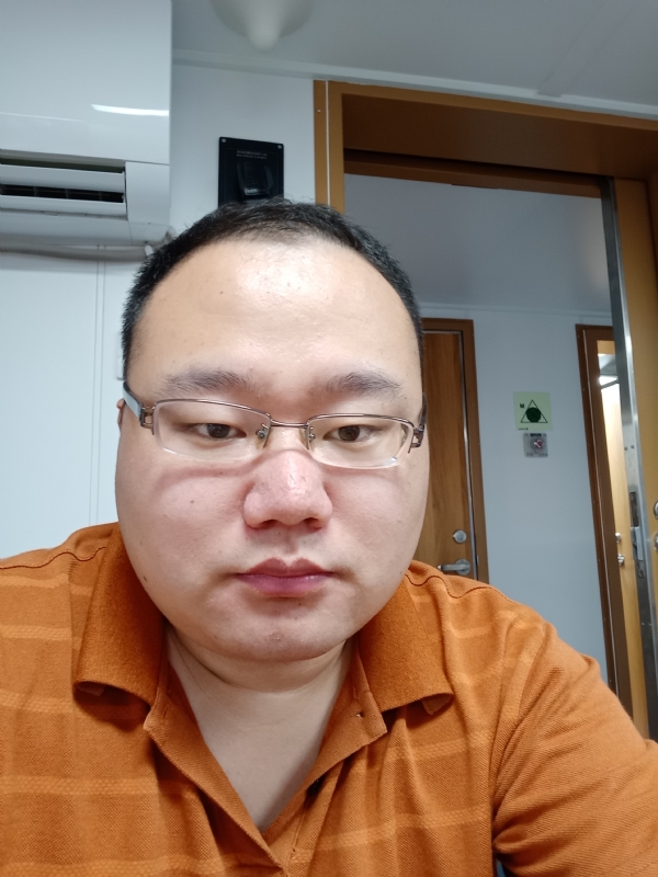 努力爱一次的第一张照片--宜昌相亲服务中心