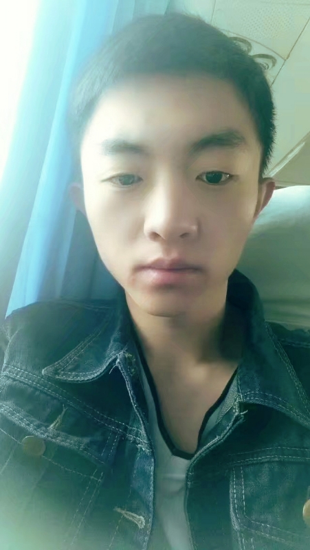 小手冰凉的第一张照片--宜昌相亲服务中心