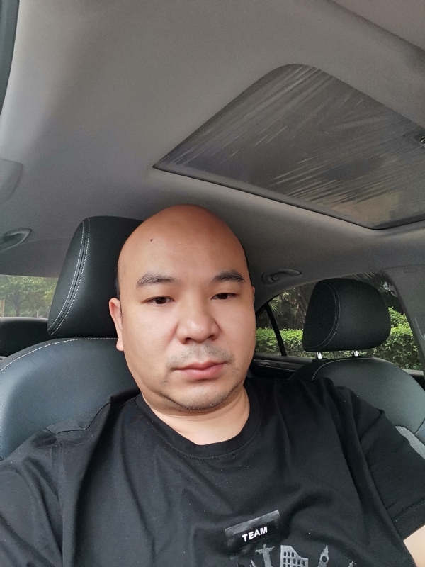 爷们已经老了的第一张照片--宜昌相亲服务中心