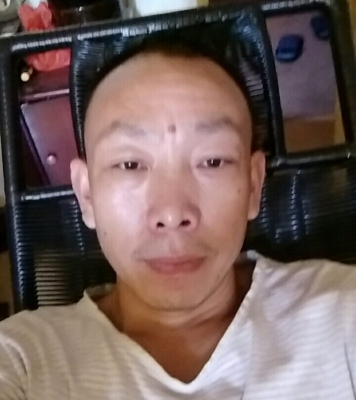 寻爱的第一张照片--宜昌相亲服务中心