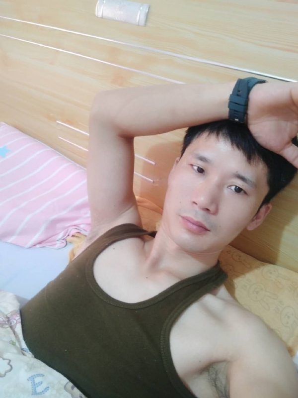 平凡之路的第一张照片--宜昌相亲服务中心