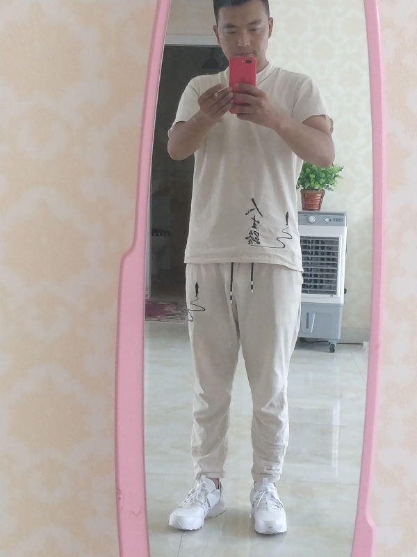 一天一根烟的第二张照片--宜昌相亲服务中心