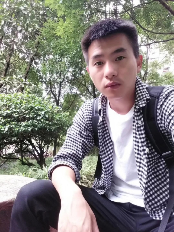 小杨的第一张照片--宜昌相亲服务中心