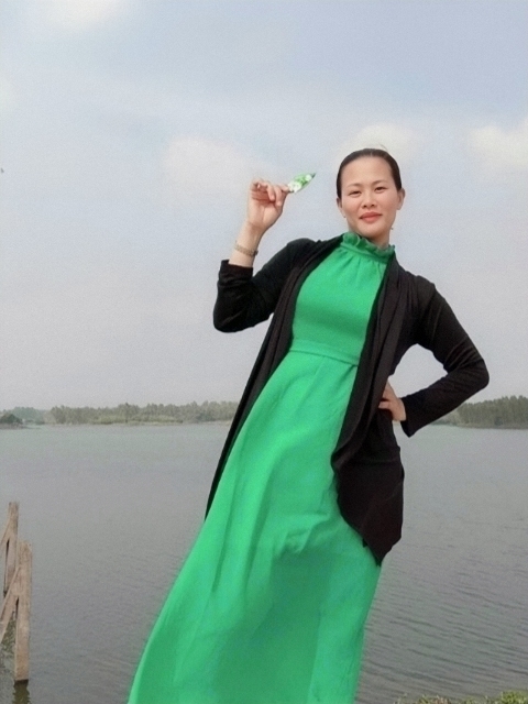 李梅的第二张照片--宜昌相亲服务中心