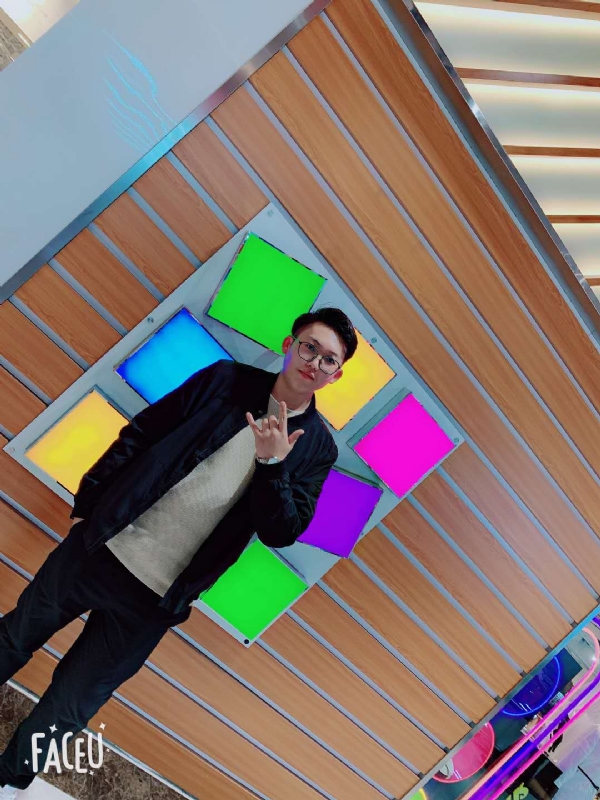 陪伴是最长情的告白的第一张照片--宜昌相亲服务中心