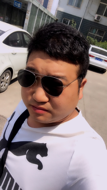 杨志强的第一张照片--宜昌相亲服务中心