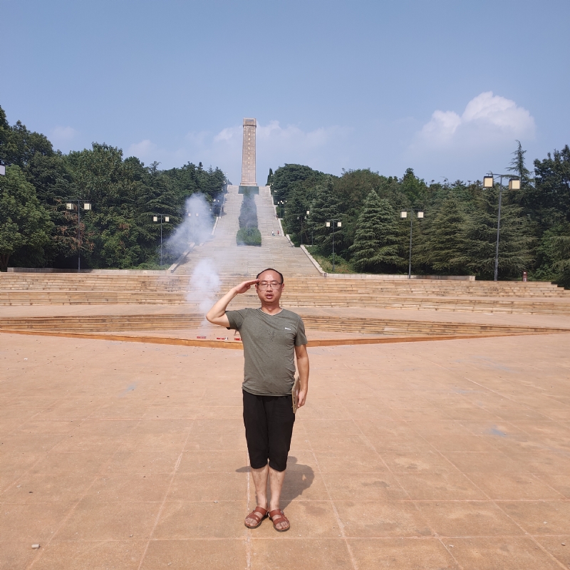 不惑的第一张照片--宜昌相亲服务中心