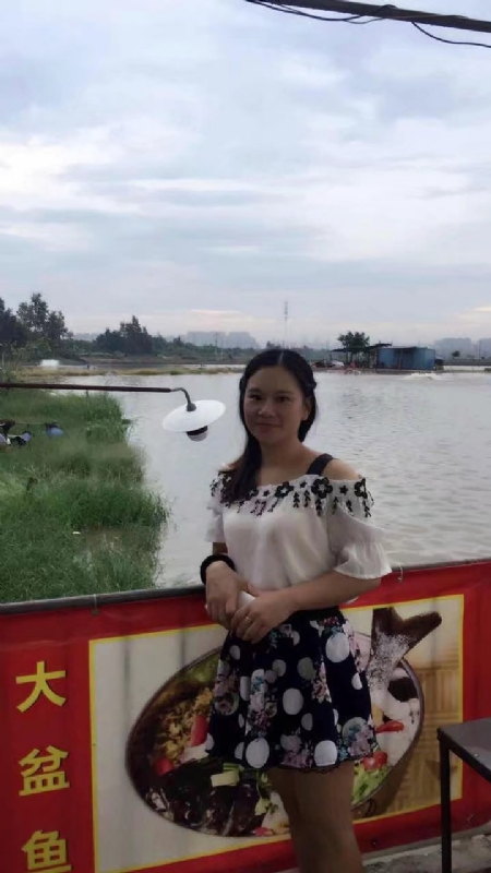 莹莹的第一张照片--宜昌相亲服务中心