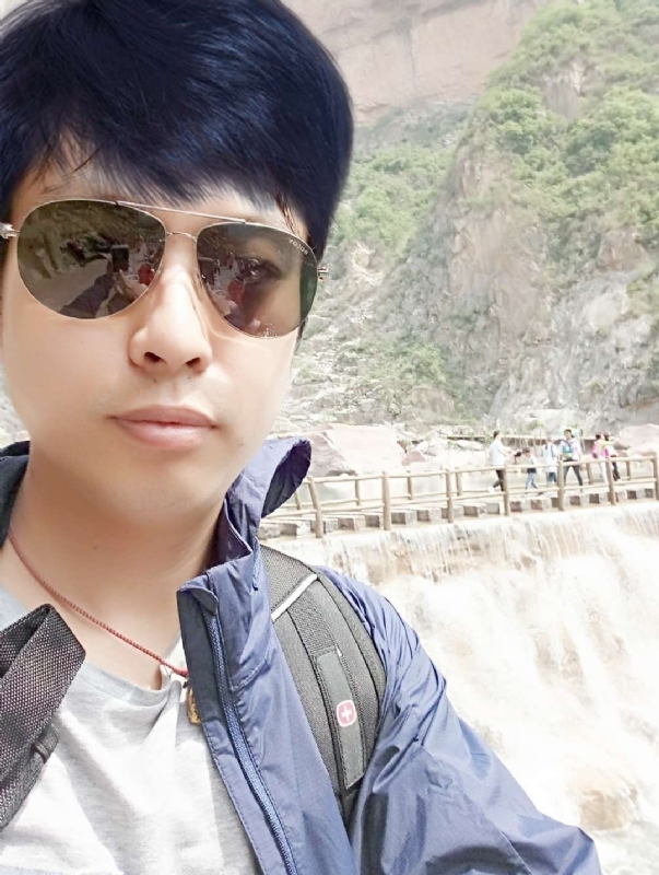 雅俗共赏的第一张照片--宜昌相亲服务中心