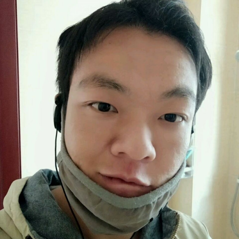 泡沫哭泣的第一张照片--宜昌相亲服务中心