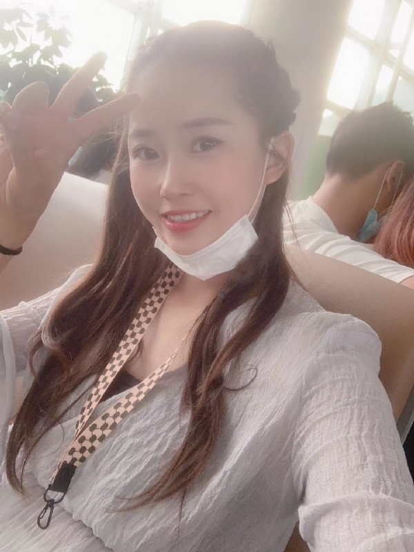 宁乙的第一张照片--宜昌相亲服务中心