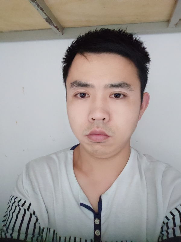 老男孩的第二张照片--宜昌相亲服务中心