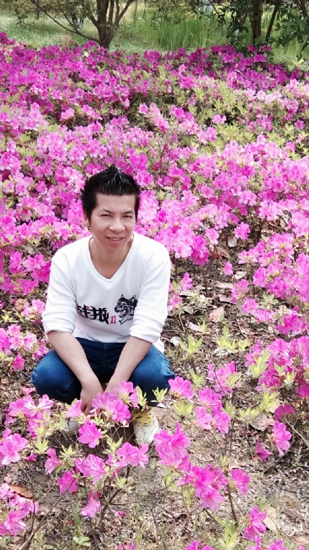 云淡风轻的第一张照片--宜昌相亲服务中心