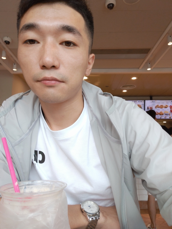 须臾数年的第四张照片--宜昌相亲服务中心