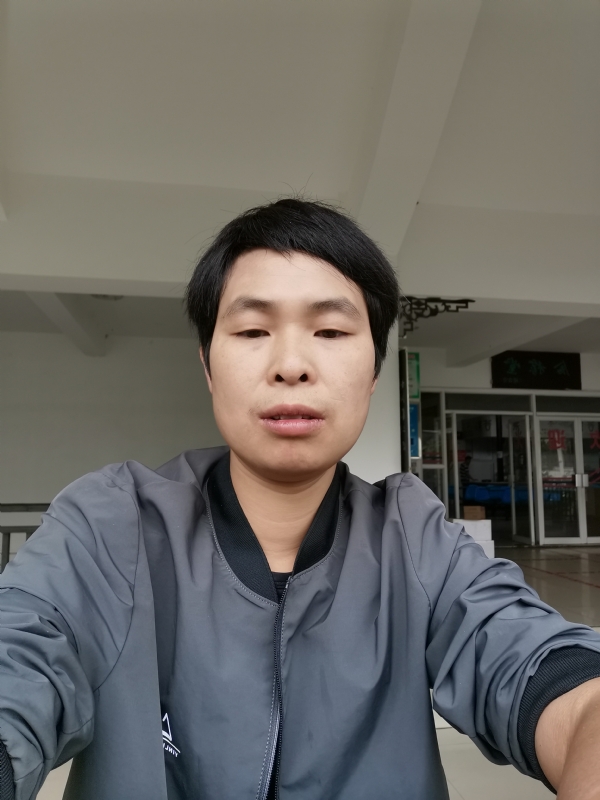 刘志强的第一张照片--宜昌相亲服务中心