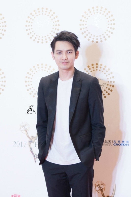 1+2+3的第一张照片--宜昌相亲服务中心