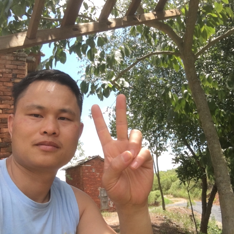 郴州王婆说媒的第一张照片--宜昌相亲服务中心