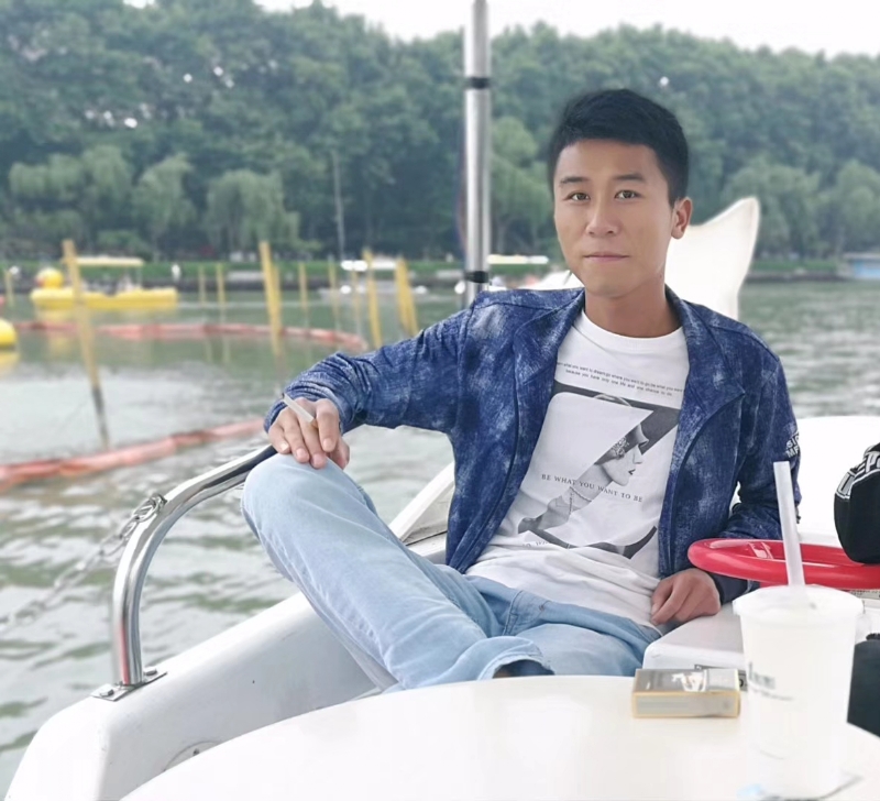 小熊微品的第一张照片--宜昌相亲服务中心