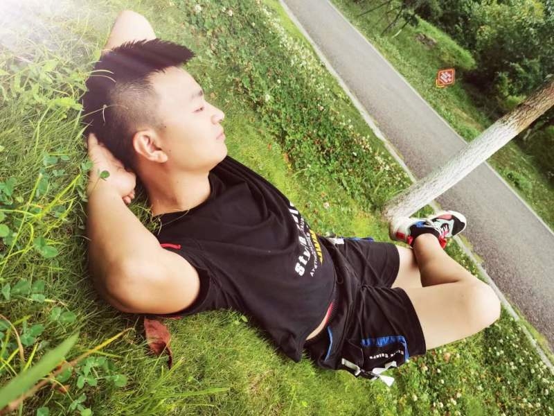 危笑的第一张照片--宜昌相亲服务中心