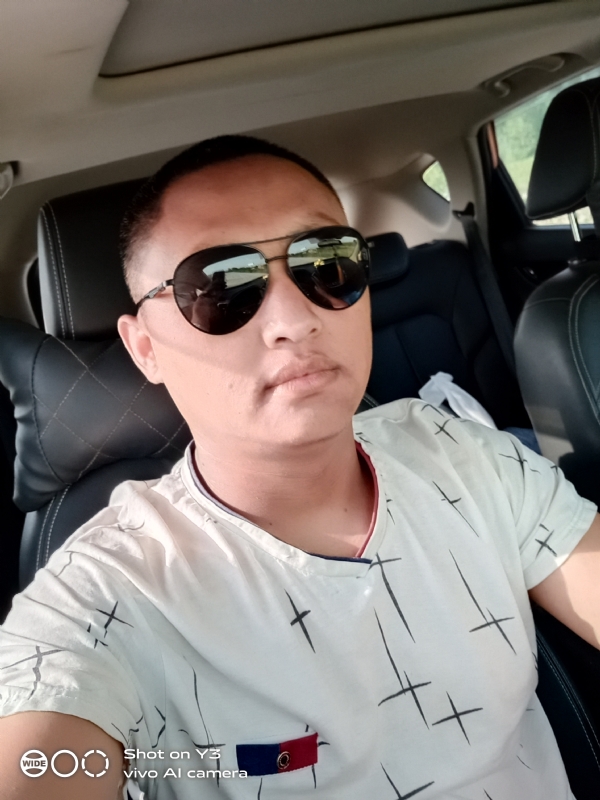 寻缘的第一张照片--宜昌相亲服务中心