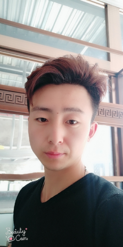 拼命微笑的第二张照片--宜昌相亲服务中心