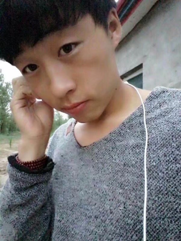 小胡的第一张照片--宜昌相亲服务中心