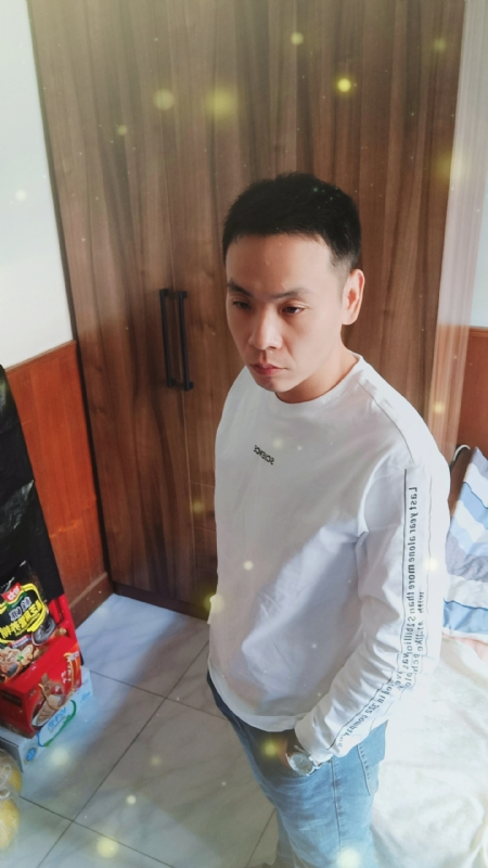 没有蜡笔的小航的第三张照片--宜昌相亲服务中心