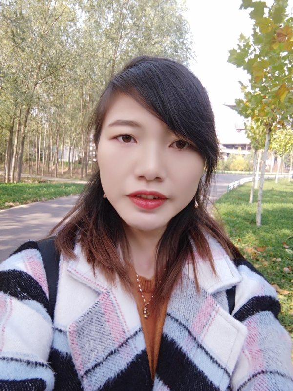 hely的第一张照片--宜昌相亲服务中心